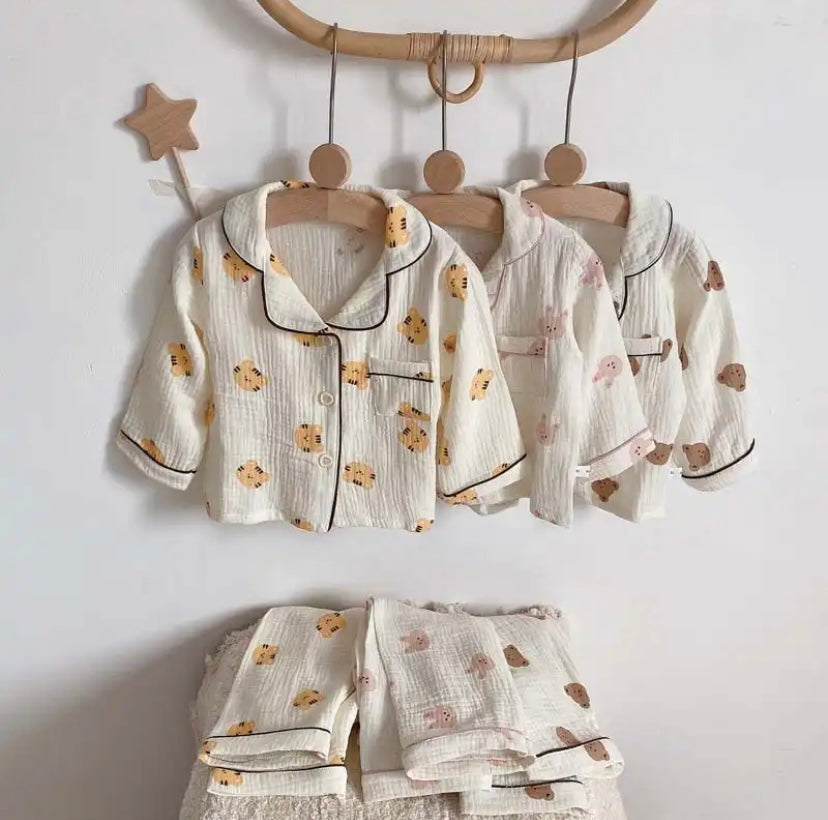 Zweiteiler Baby & Kleinkind Pyjama aus Musselin Stoff
