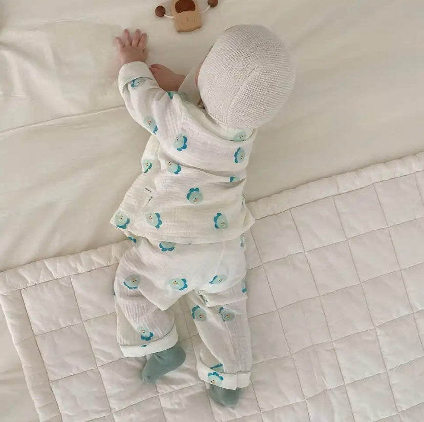 Zweiteiler Baby & Kleinkind Pyjama aus Musselin Stoff